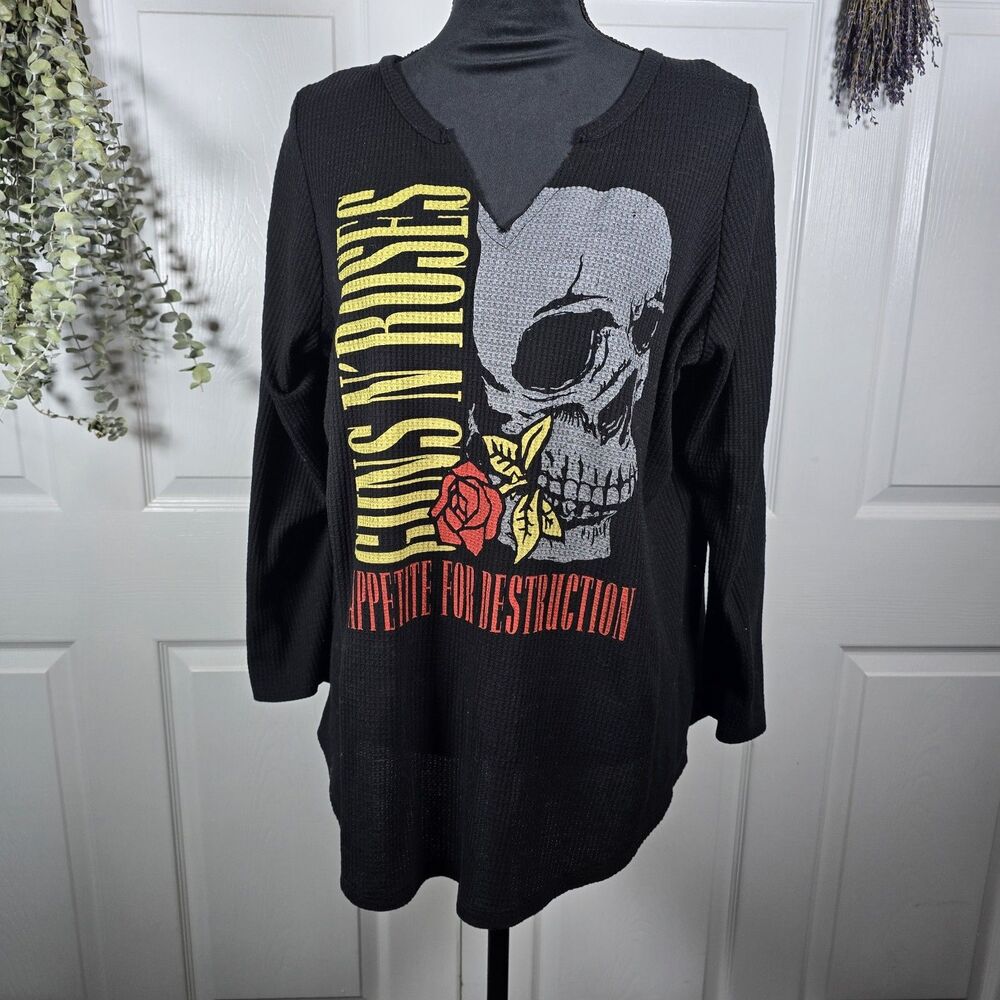 Torrid Black Waffle Guns 'N Roses V Neck Long Sleeve Tee Size 2 Plus